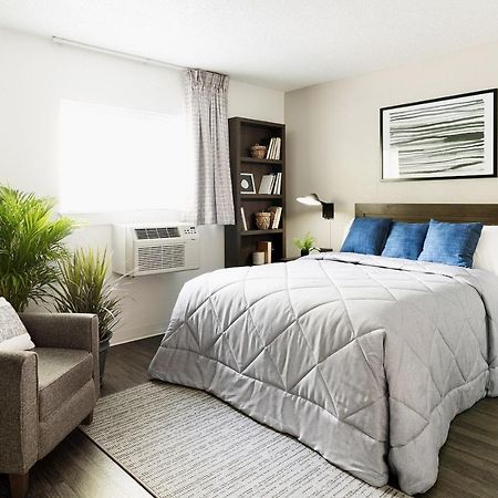 Intown Suites Extended Stay Select Hampton Va Εξωτερικό φωτογραφία