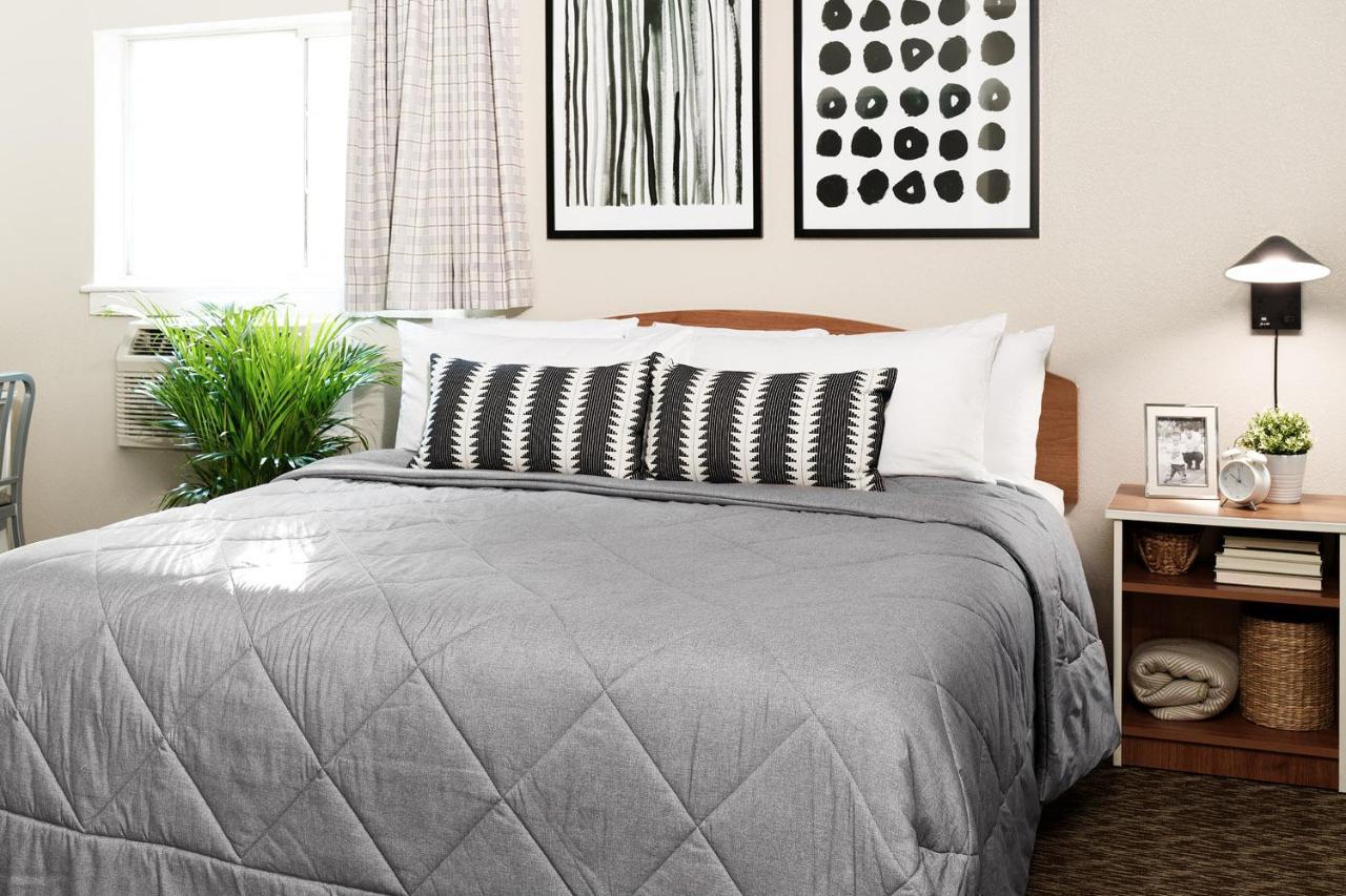 Intown Suites Extended Stay Select Hampton Va Εξωτερικό φωτογραφία