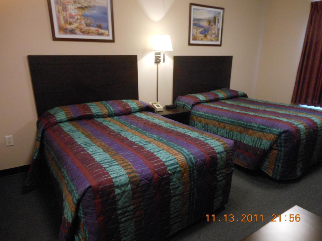 Intown Suites Extended Stay Select Hampton Va Εξωτερικό φωτογραφία